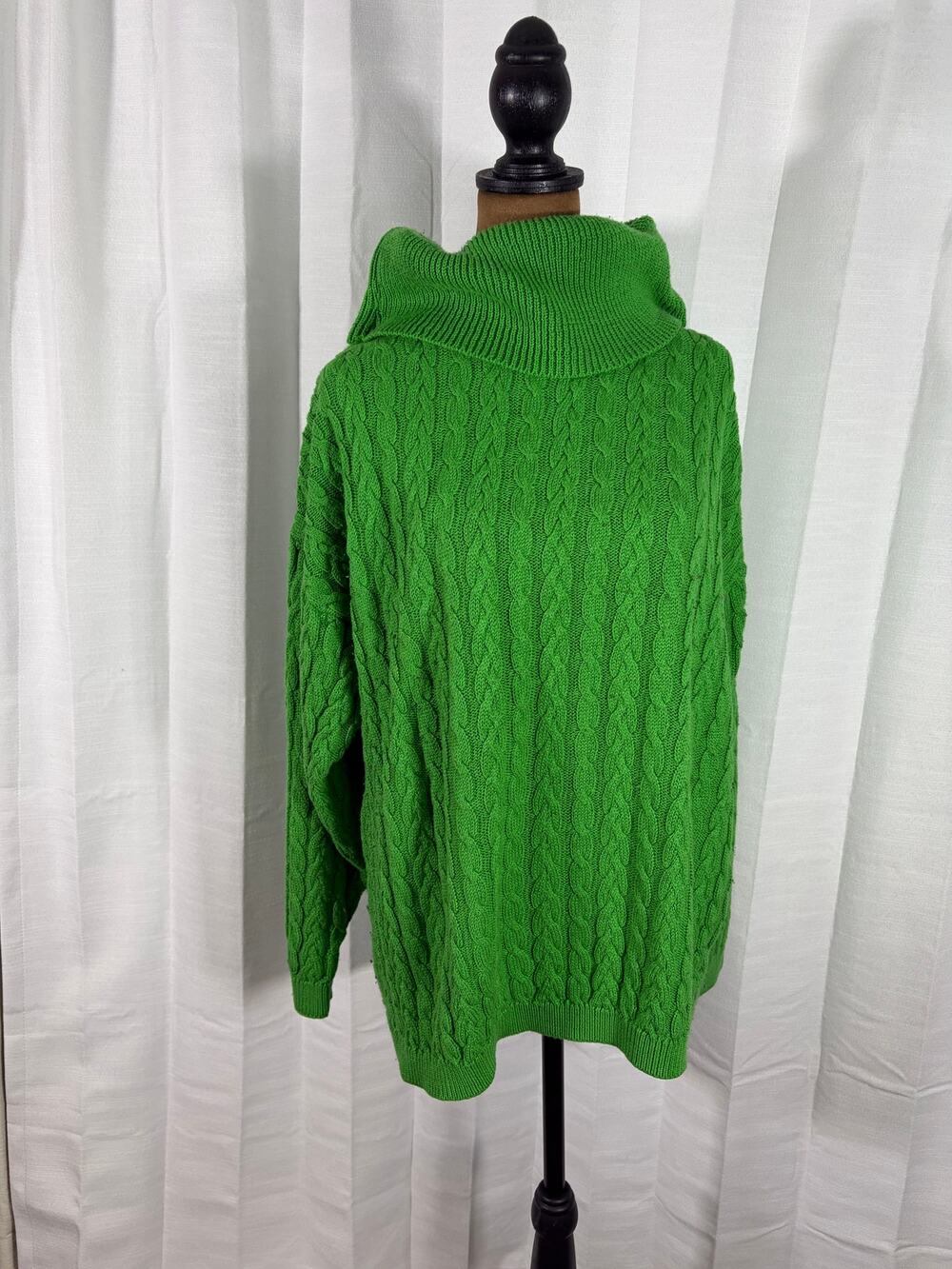 VTG Mademoiselle Kelly Green Cable Knit Cowl Neck Sweater Medium